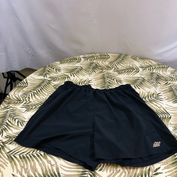 Eastern Mountain Sports Other - Eastern Mountain Sports running shorts L